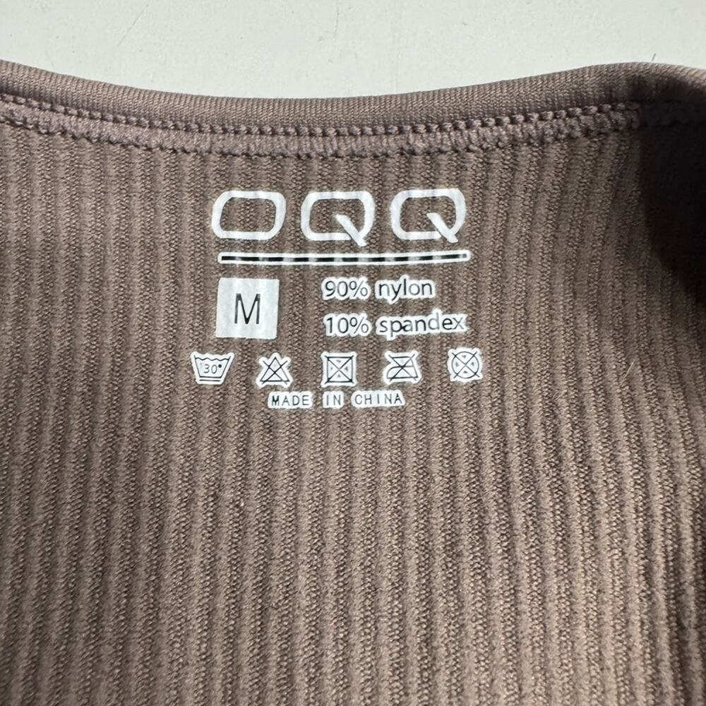 OQQ Brown Taupe Square Neck Sleeveless Ribbed Bodysuit‎ Size Medium Stretch - Picture 2 of 4